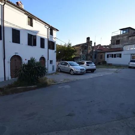 Secret Garden Apartman *