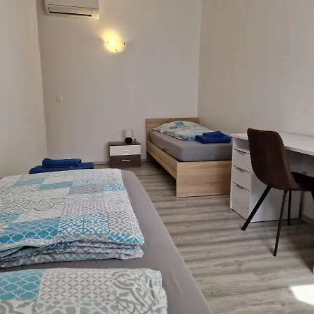 Apartman Secret Garden Koper