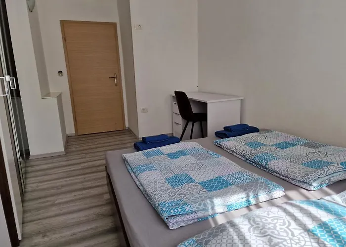 Apartment Secret Garden Koper