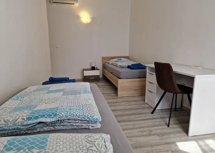 Apartment Secret Garden Koper